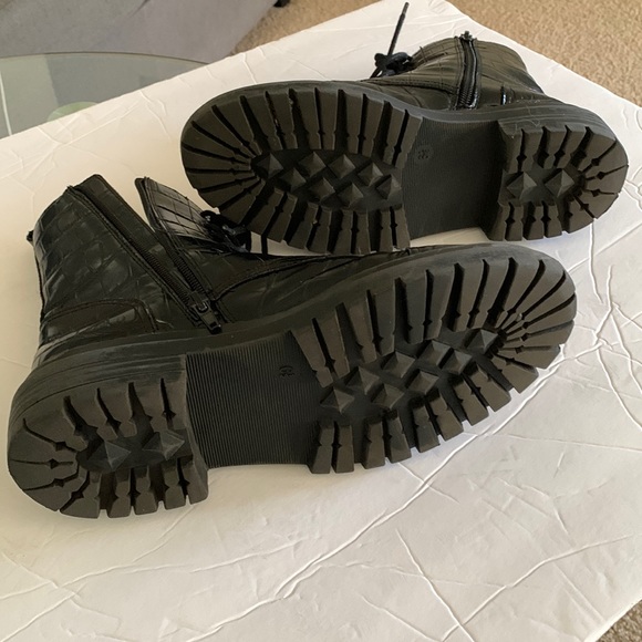 Combat Boots SIZE 6 1/2 - Picture 11 of 16